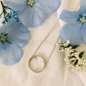 ✨The Amelia Necklace✨